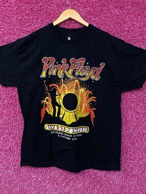 Pink Floyd Live at the Pompeii Rock Band T-Shirt Large